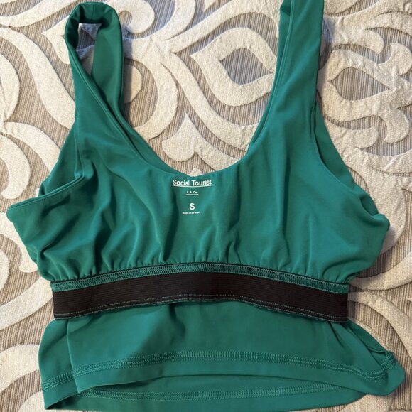 Social Tourist Kelly Green Stretch Crop Bra Tank Top Size Small EUC - Picture 6 of 8